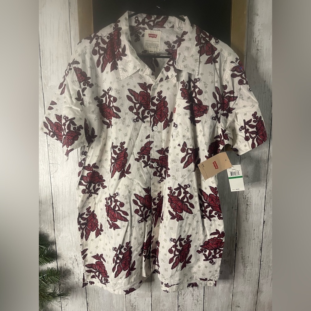 NWT Levi's Men's Haskell Poplin Short Sleeve Woven Shirt Floral Size L 342